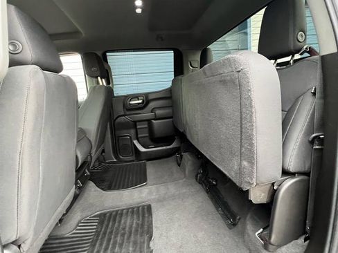 Used 2021 GMC Sierra 1500 4x4 Crew Cab w/ Sierra Value Package image 10