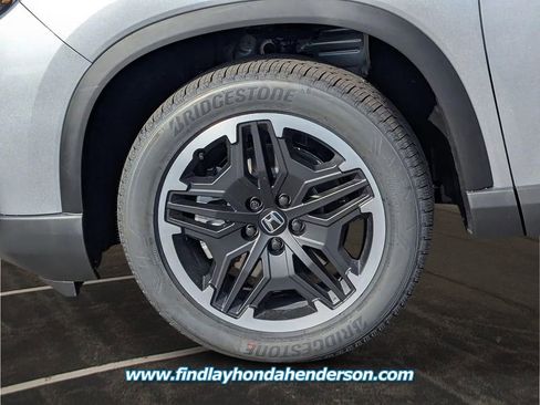 New 2026 Honda Pilot Touring image 8