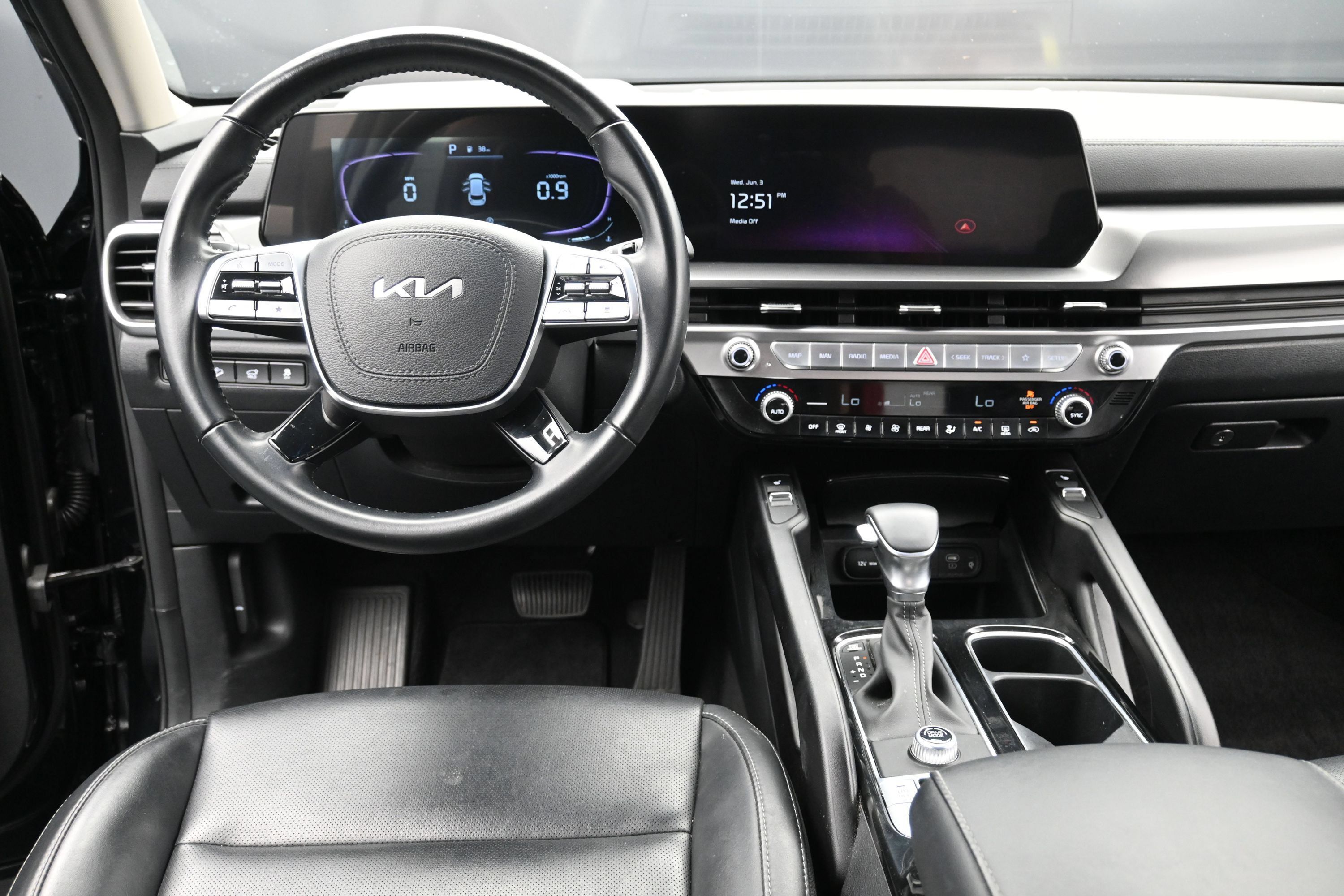 Used 2025 Kia Telluride S FWD image 20