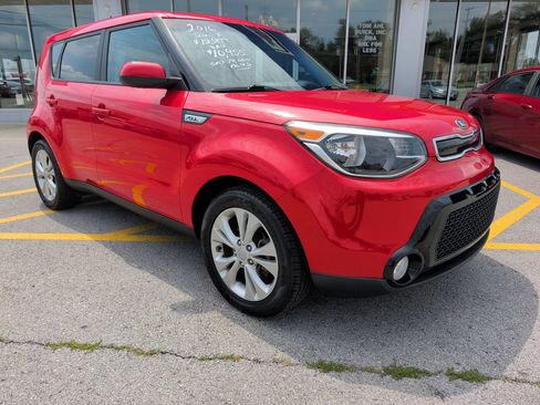 Used 2016 Kia Soul + FWD image 1