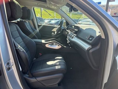 New 2026 Mercedes-Benz GLS 450 4MATIC image 24