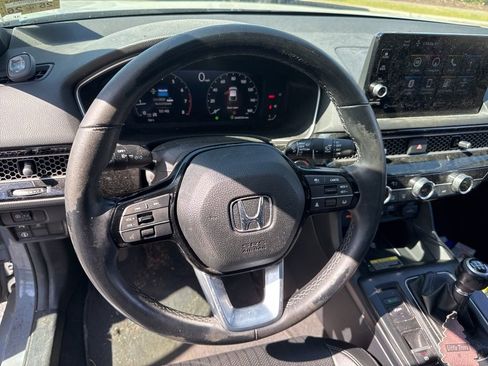 Used 2024 Honda Civic Sport Touring image 8