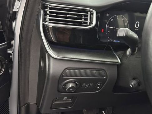 Used 2024 Jeep Grand Wagoneer L Series II w/ Quick Order Packagew 28T image 22