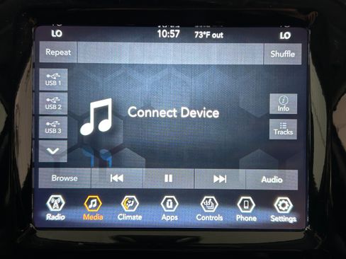 Used 2020 Jeep Cherokee Limited AWD/4WD image 6