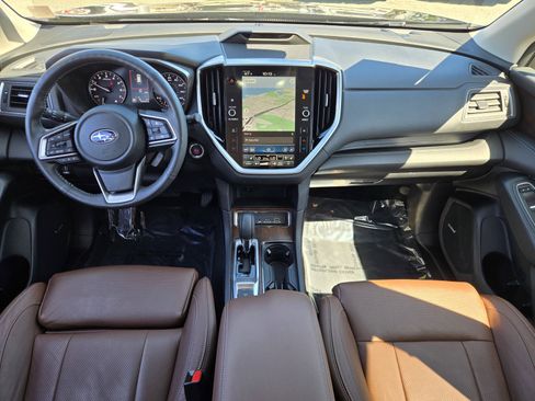 Certified 2023 Subaru Ascent Touring AWD/4WD image 15