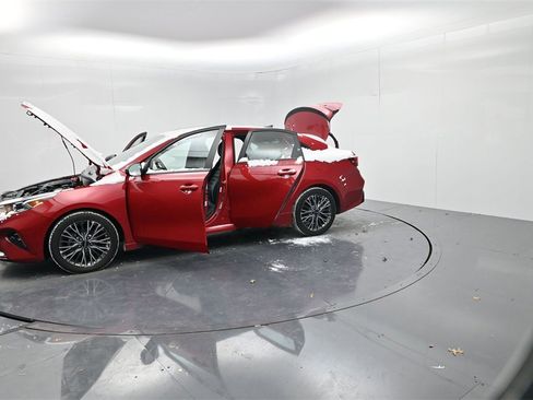 Certified 2024 Kia Forte GT-Line w/ GT-Line Premium Package image 57