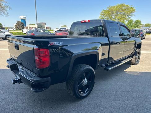 Used 2015 Chevrolet Silverado 3500 LT w/ LT Convenience Package AWD/4WD image 7