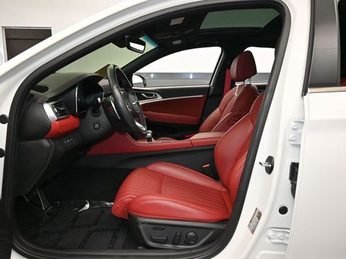 Used 2023 Genesis G70 3.3T w/ Sport Advanced Package image 11