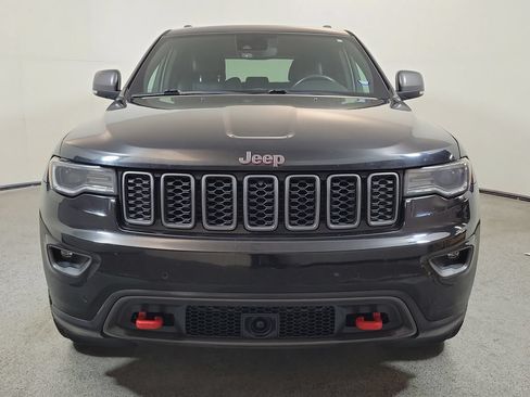 Used 2018 Jeep Grand Cherokee Trailhawk w/ Trailhawk Luxury Group AWD/4WD image 2
