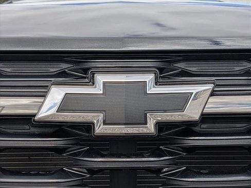 Used 2024 Chevrolet Trax RS w/ Driver Confidence Package image 23