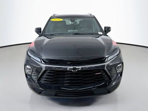 Used 2025 Chevrolet Blazer RS w/ Driver Confidence II Package AWD/4WD image 2