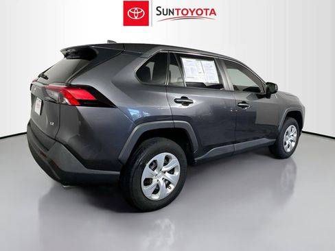 Used 2023 Toyota RAV4 LE image 4