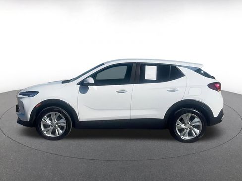 Used 2025 Buick Encore GX Preferred image 9
