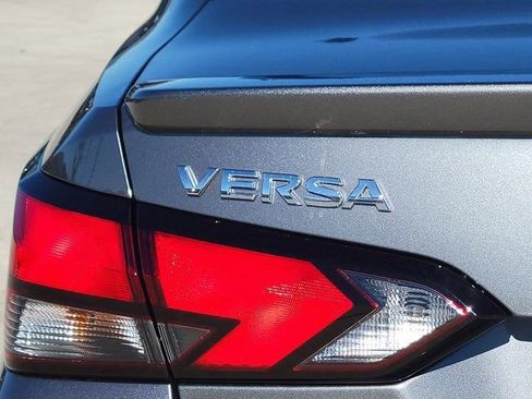 New 2025 Nissan Versa SR w/ Trunk Package image 10