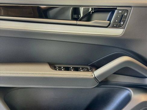 New 2026 Porsche Cayenne AWD/4WD image 11