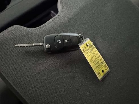 Used 2023 Ford F150 XLT AWD/4WD image 30