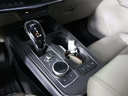 Used 2020 Cadillac XT4 Premium Luxury w/ Driver Awareness Package image 22