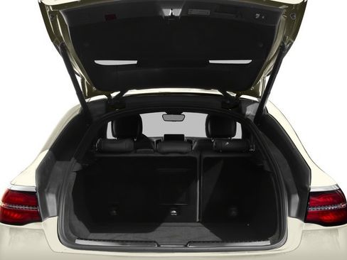 Used 2016 Mercedes-Benz GLE 450 4MATIC Coupe w/ Premium Package image 11