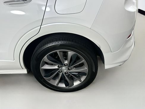 Used 2023 Buick Encore GX Select w/ Sport Touring Package FWD image 11