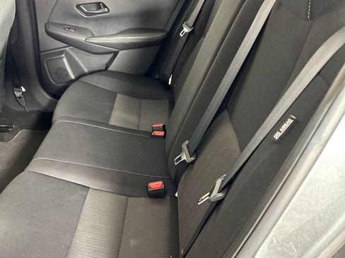 Used 2025 Nissan Sentra SV FWD image 17