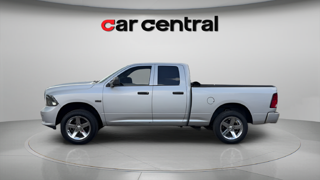 Used 2015 RAM 1500 Tradesman w/ Popular Equipment Group AWD/4WD image 2