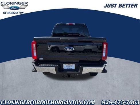 New 2026 Ford F250 XLT w/ FX4 Off-Road Package AWD/4WD image 6