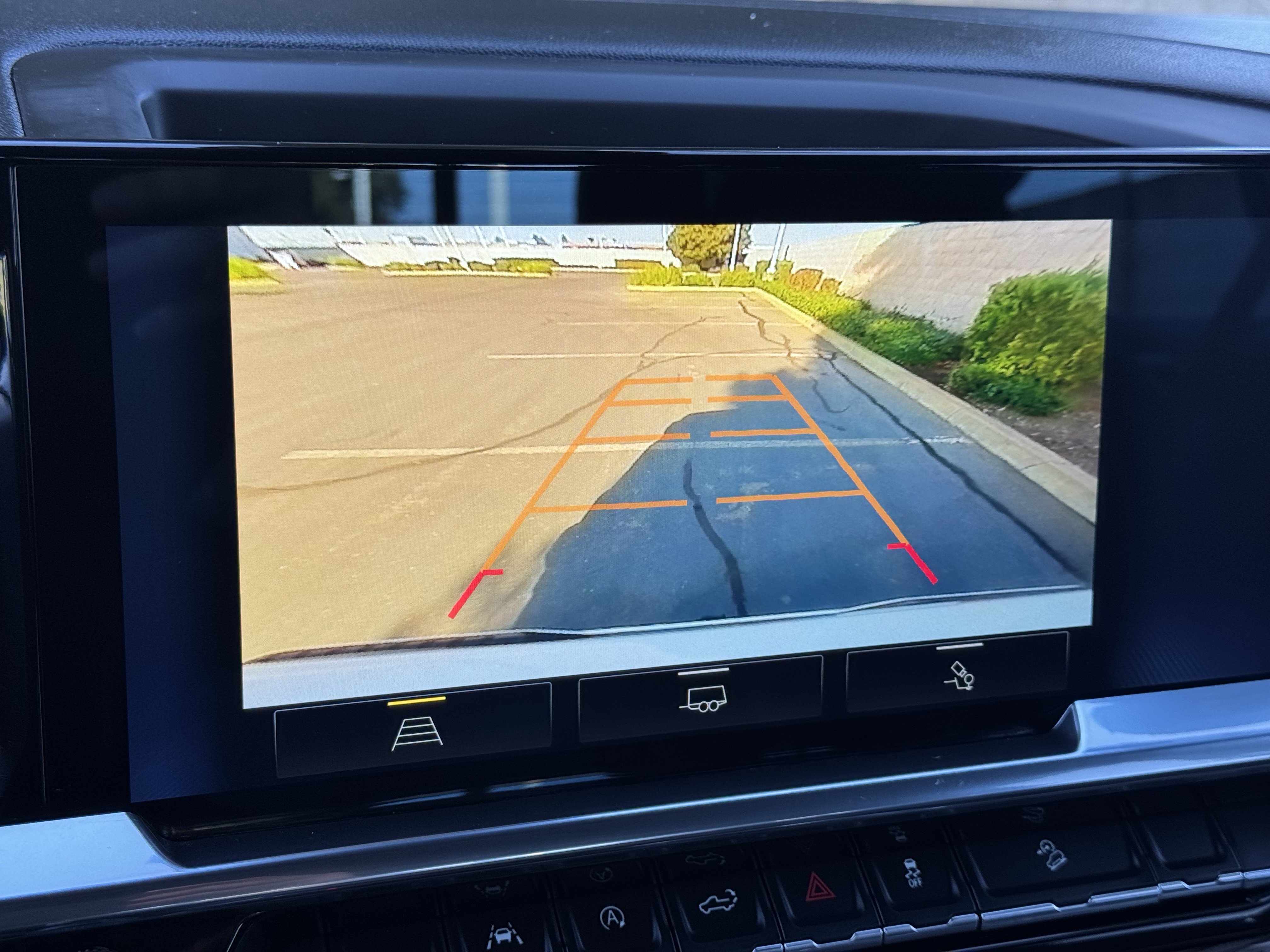 Certified 2024 Chevrolet Silverado 1500 RST AWD/4WD image 28