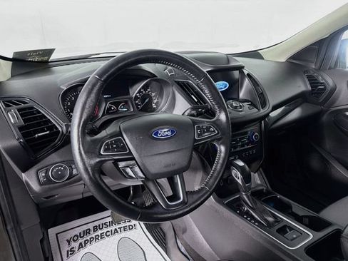 Used 2019 Ford Escape Titanium AWD/4WD image 9