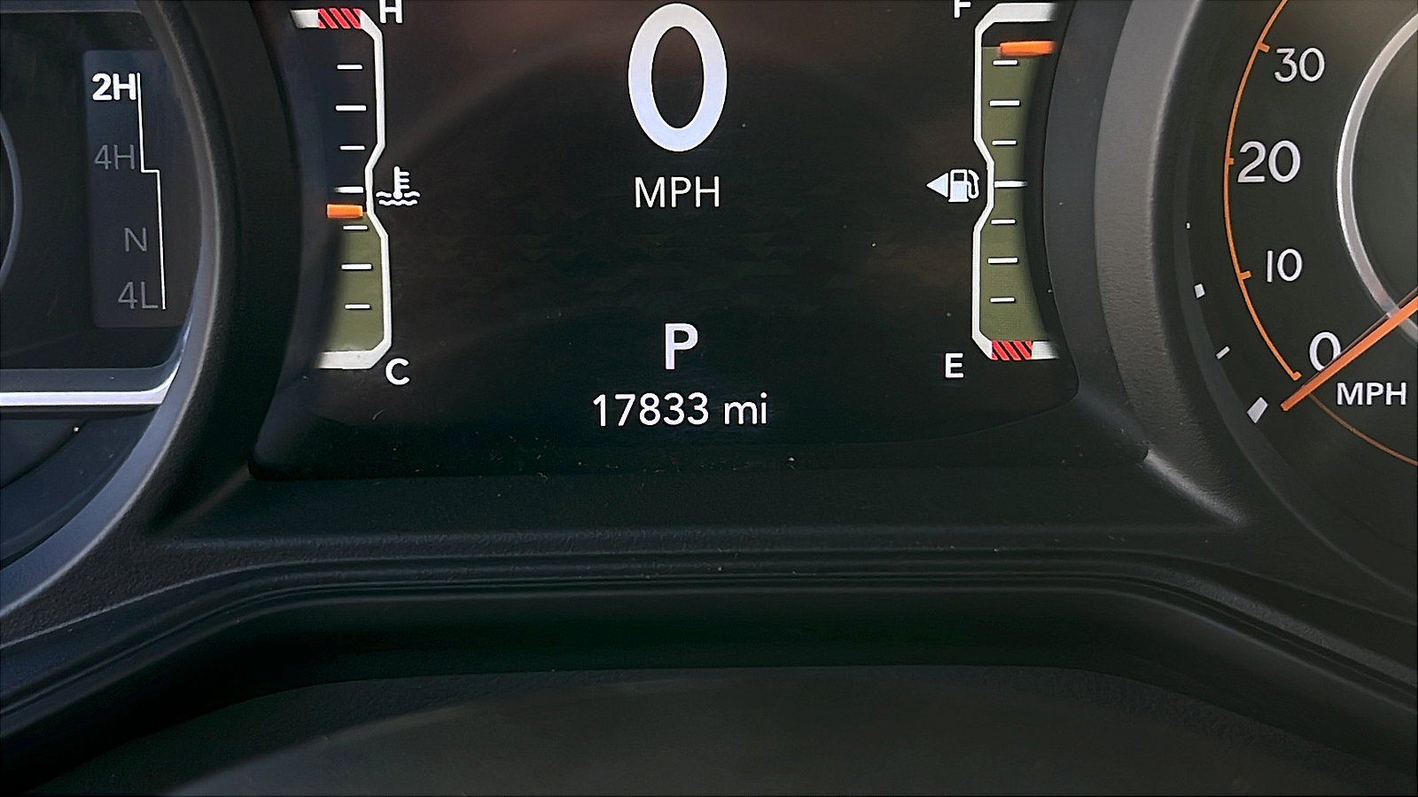 Used 2026 Jeep Gladiator Rubicon AWD/4WD image 14