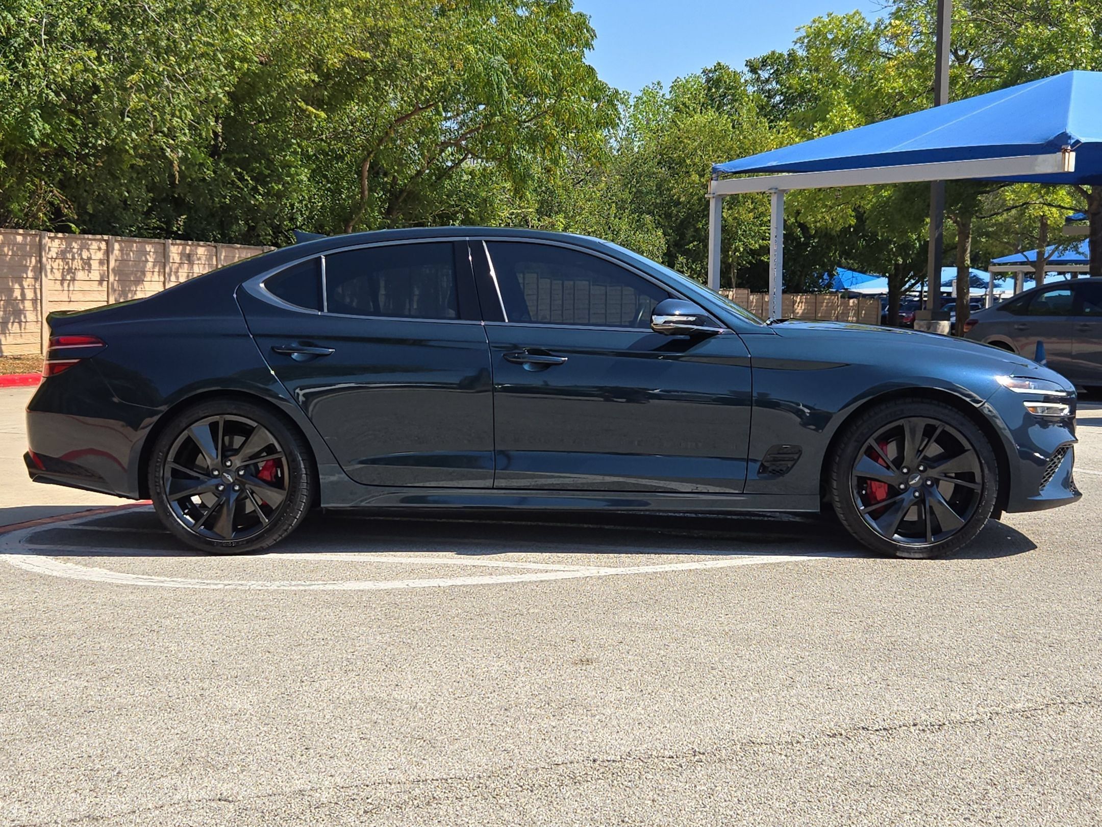Used 2023 Genesis G70 3.3T w/ Sport Prestige Package AWD/4WD image 2