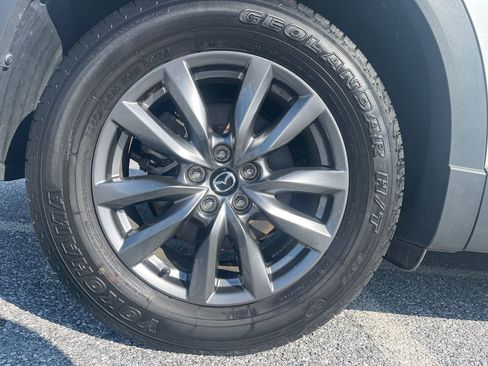 Used 2022 MAZDA CX-9 Touring w/ Touring Premium Package image 11