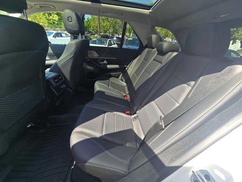 Certified 2024 Mercedes-Benz GLE 450 4MATIC image 18