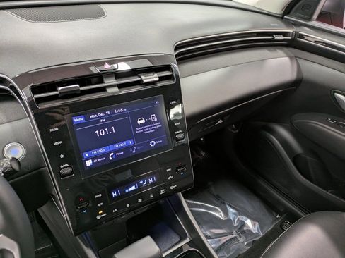 Certified 2023 Hyundai Tucson SEL w/ Convenience Package image 11