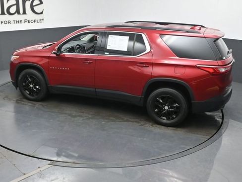 Used 2020 Chevrolet Traverse LT FWD image 43