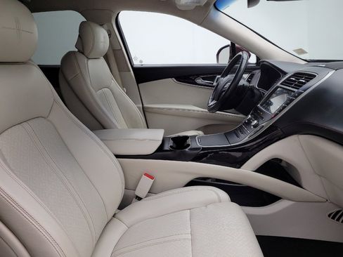 Used 2018 Lincoln MKX Black Label w/ Driver Assistance Package image 21