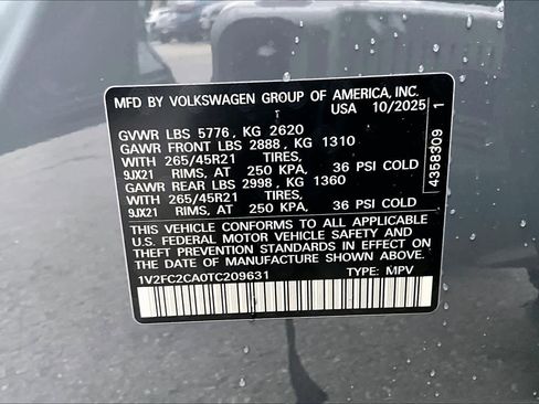 New 2026 Volkswagen Atlas Cross Sport SEL Premium R-Line image 18