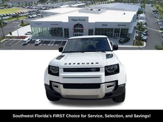 Used 2020 Land Rover Defender 110 SE AWD/4WD video 2