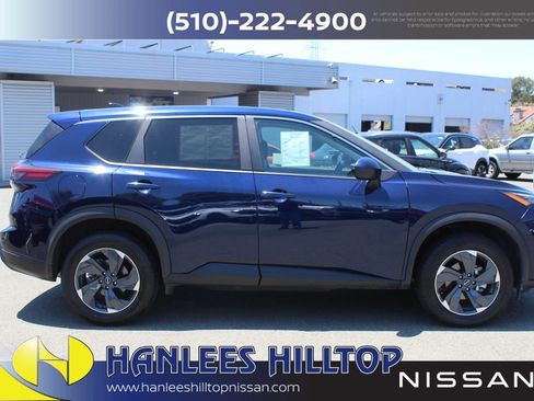 Used 2025 Nissan Rogue SV FWD image 6