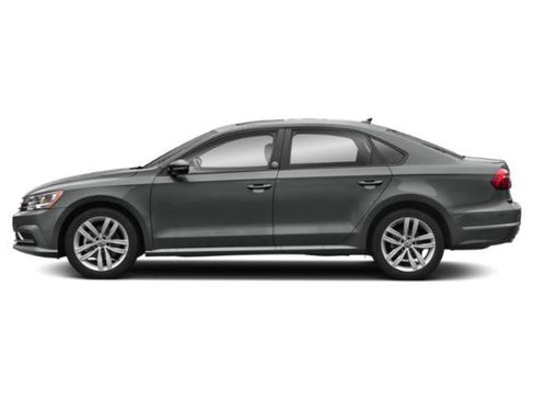Used 2019 Volkswagen Passat 2.0T Wolfsburg w/ Wheels & Sunroof Package FWD image 3