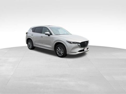 Used 2025 MAZDA CX-5 AWD 2.5 S w/ Preferred Package image 4