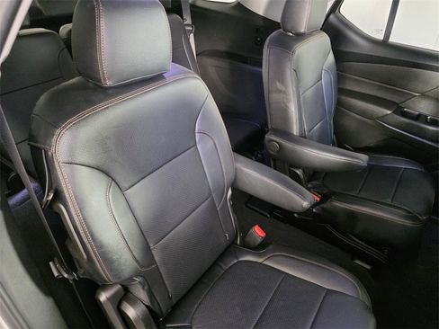 Used 2020 Chevrolet Traverse LT w/ LPO, Floor Liner Package image 33