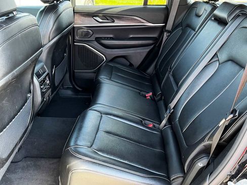 Used 2024 Jeep Grand Cherokee Limited 4xe image 16