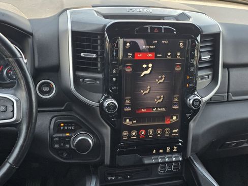 Used 2019 RAM 1500 Big Horn AWD/4WD image 17