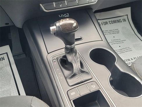 Used 2016 Kia Sorento LX w/ LX Convenience Package image 13