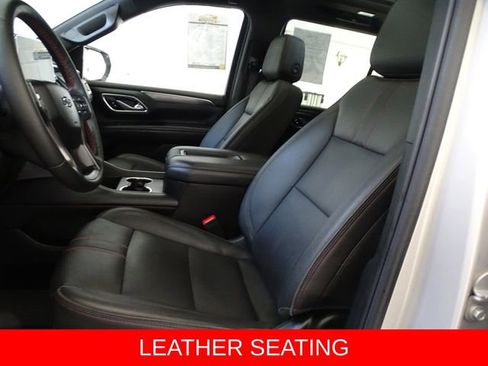 Used 2023 Chevrolet Tahoe RST w/ Luxury Package image 2
