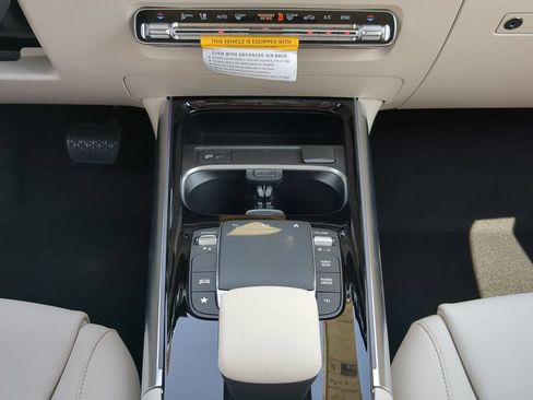 Used 2023 Mercedes-Benz GLA 250 image 16