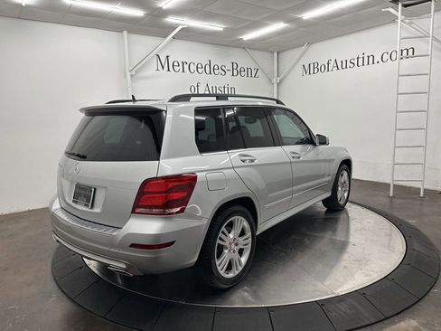 Used 2015 Mercedes-Benz GLK 350 2WD image 7