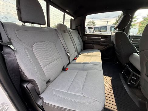 Used 2021 RAM 1500 Big Horn AWD/4WD image 33