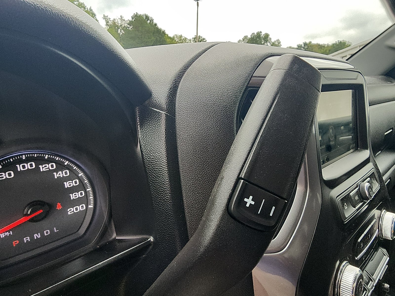 Used 2019 GMC Sierra 1500 4x4 Crew Cab w/ Convenience Package image 19