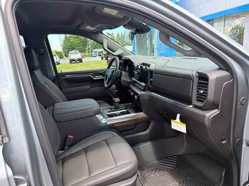 New 2026 Chevrolet Silverado 1500 RST AWD/4WD image 13